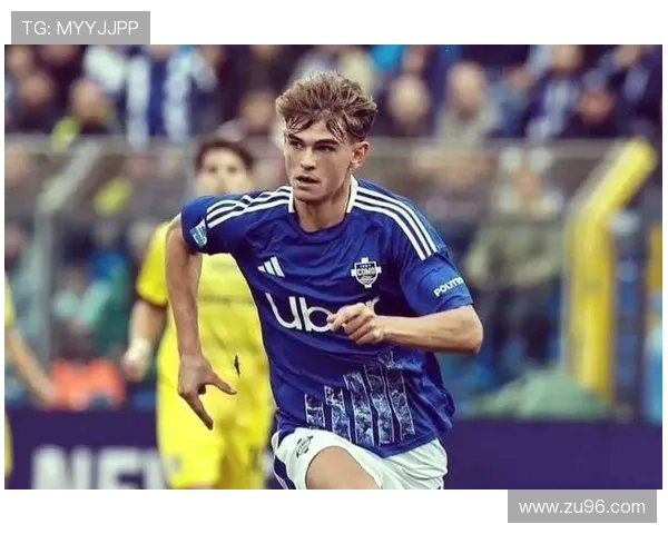 尼科-帕斯:皇马的优秀球员很多,希望能回归但现在专注科莫 尼科-帕斯:皇马的优秀球员很多,希望能回归但现在专注科莫