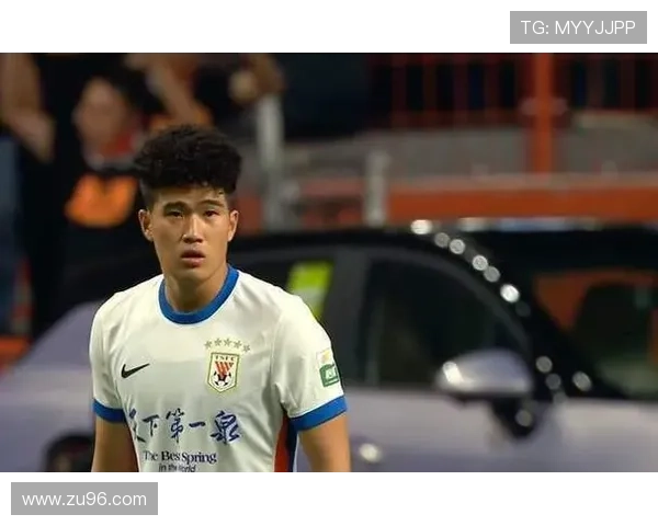 海牛半场两球领先泰山彭啸失误献礼